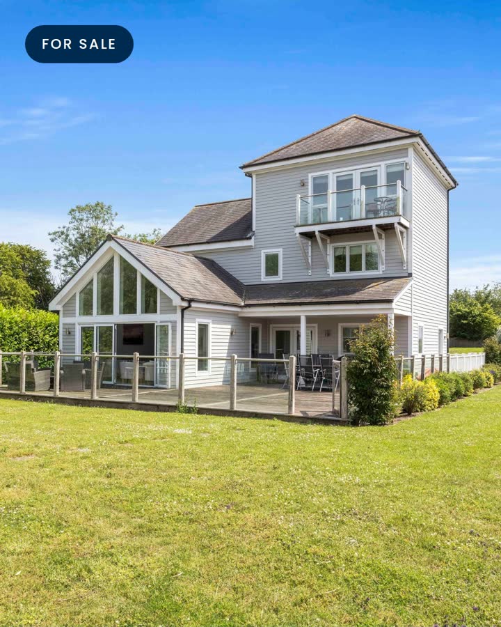 For sale: 22 Summer Lake